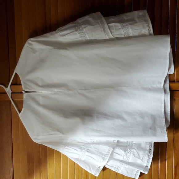 White "WHO WHAT WEAR" top, waterfall sleeved, XS - Picture 2 of 6